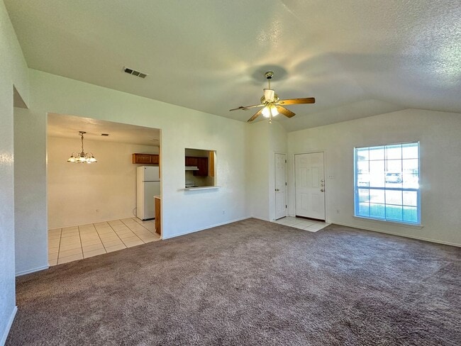 Building Photo - 4600 Wade Dr