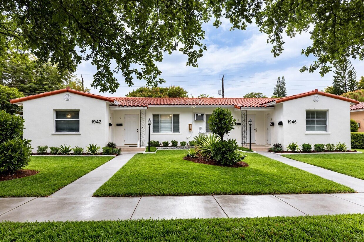 Photo - 1942 Funston Street #1-5 Hollywood, FL 33020-6034