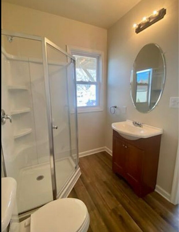 Foto del edificio - 243 Noble St