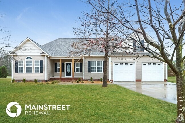 Building Photo - 25 Lake Forest Ct