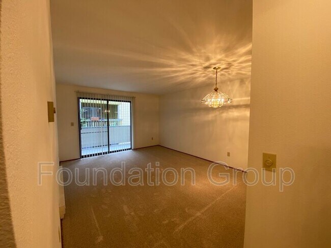 Foto del edificio - 12542 35th Ave NE