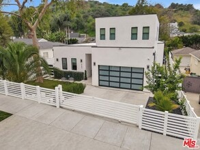 Building Photo - 4203 Saugus Ave