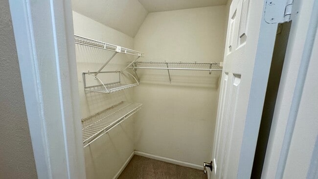 Building Photo - 7425 Charmant Dr