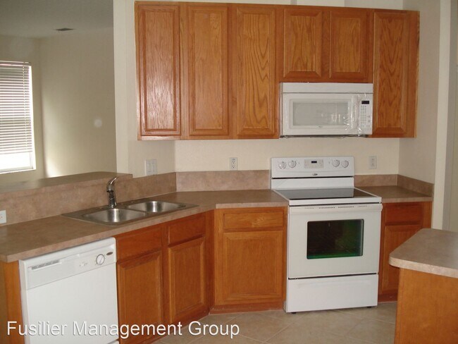 Building Photo - 4 br, 2.5 bath House - 13460 Budworth Circle