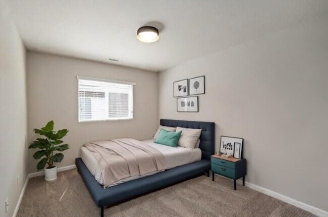 Foto del edificio - 1920 98th Ave SE