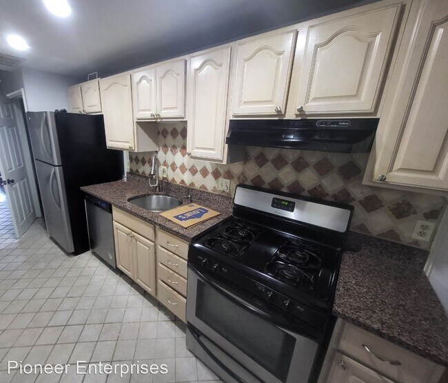 Foto del edificio - 2 br, 1.5 bath House - 2314 Foster Ave