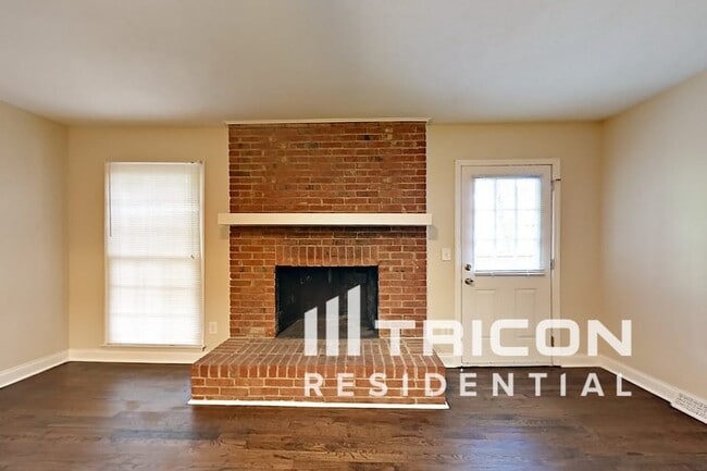 Building Photo - 11810 Lansbury Ct
