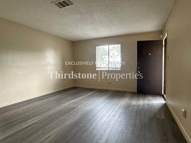 Foto del edificio - 5128 Westchase Ct