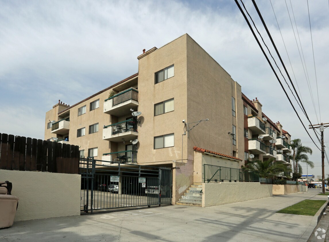 Foto del edificio - Palm Court Apartments