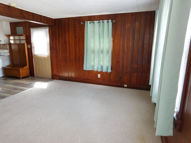 Foto del edificio - 712 N B St