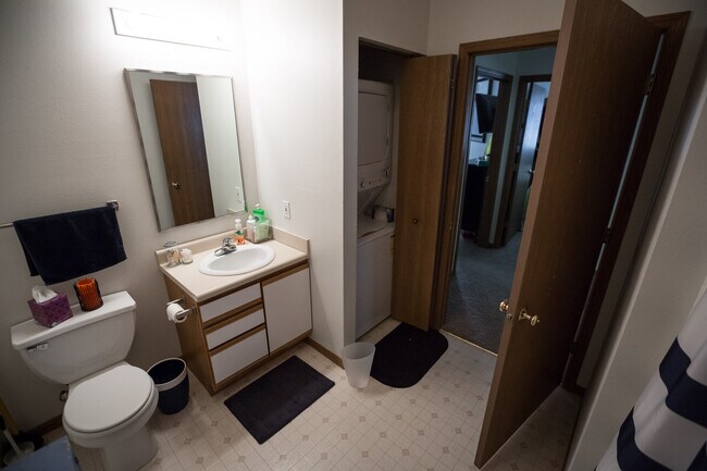 Foto del edificio - 2570 Westwinds Dr