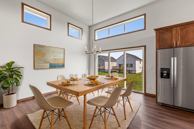Building Photo - 4-bedroom, 3-bathroom South Fargo Single-F...