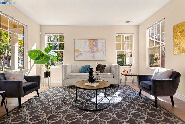 Foto del edificio - 213 Abigail Cir