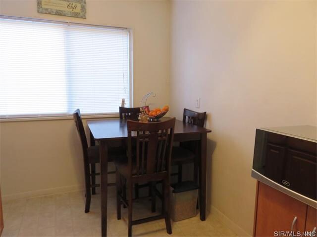 Building Photo - 216 Lucinda Dr