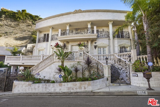 Foto del edificio - 2258 Gloaming Way