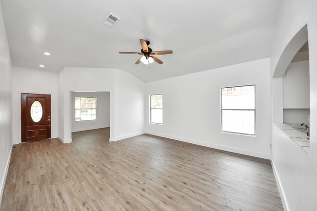 Foto del edificio - 23714 N Newport Bend