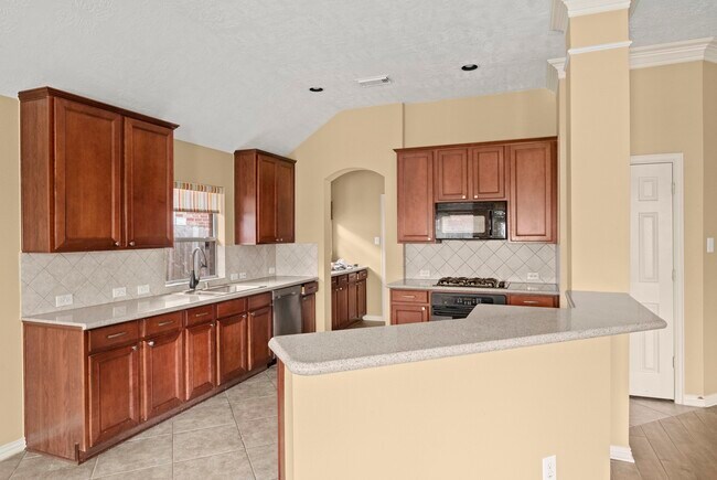 Foto del edificio - 19830 Broadhead Manor Dr