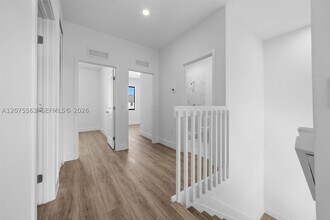 Building Photo - 19102 345th 19102