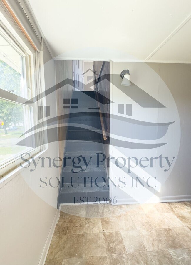 Foto del edificio - Crestline Home Available Now