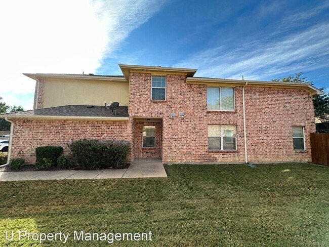 Building Photo - 3 br, 2.5 bath House - 10114 Summit Run Drive