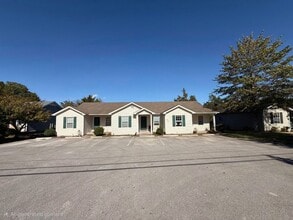 Building Photo - 410 Lower Stone Ave