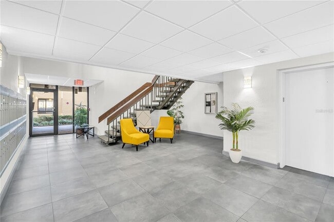 Building Photo - 6158 Palma Del Mar Blvd S