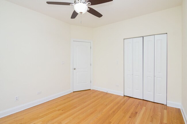 Foto del edificio - 2035 W Arthur Ave