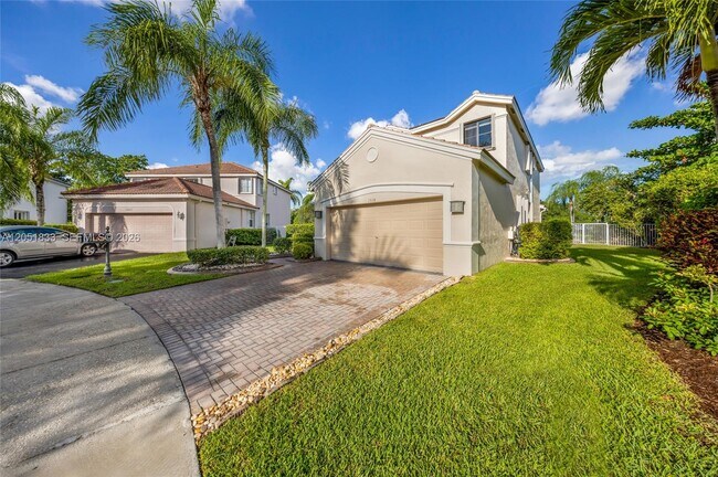Foto del edificio - 1538 Tamarind Ct