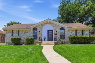 Building Photo - 4BR/2.0BA Single Family - Dallas