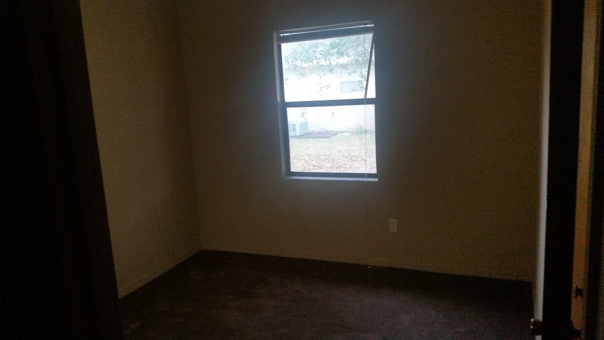 Foto principal - 3757 NW Huntsboro St