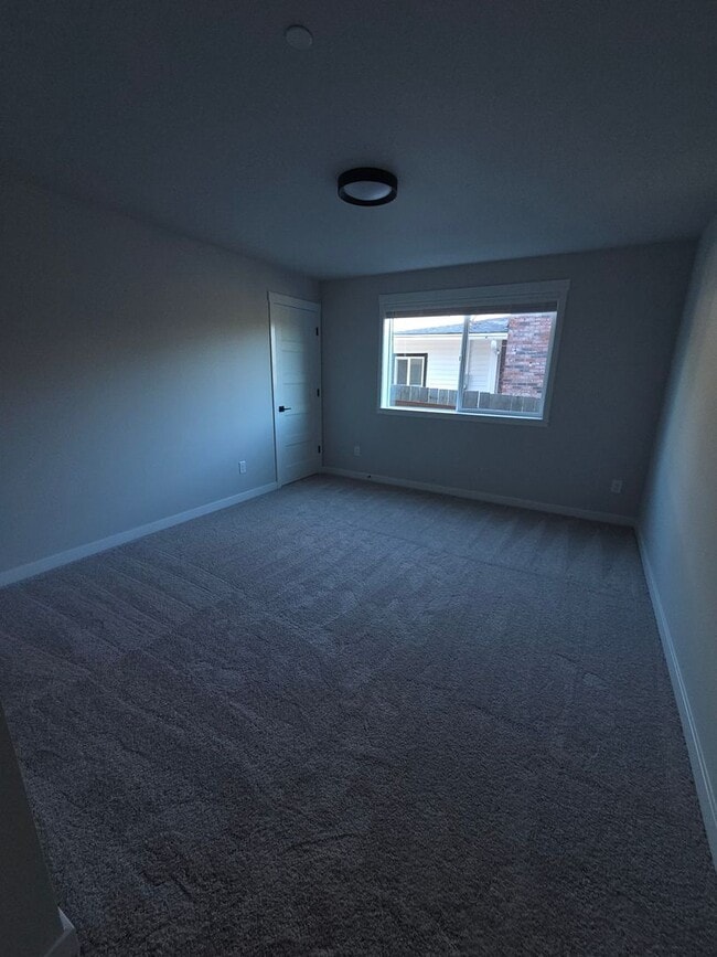 Building Photo - Brand-New 1BD Home in Camas — Move-In Ready!