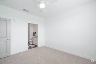 2BR, 2BA - 1,079SF B3 The Fleur de Lys 7785-319 - Griffon at Vero Beach