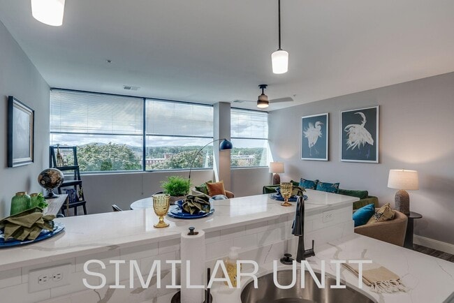 Foto del edificio - 1230 Elm St