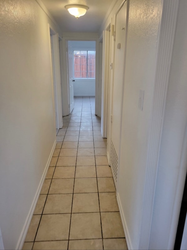 Building Photo - 2864 Fordham St