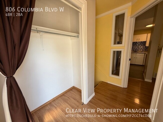 Building Photo - ?? Spacious 4-Bedroom Fenced Home in West ...