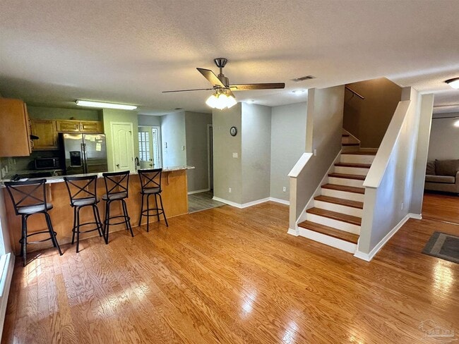Building Photo - 2121 Pin High Dr
