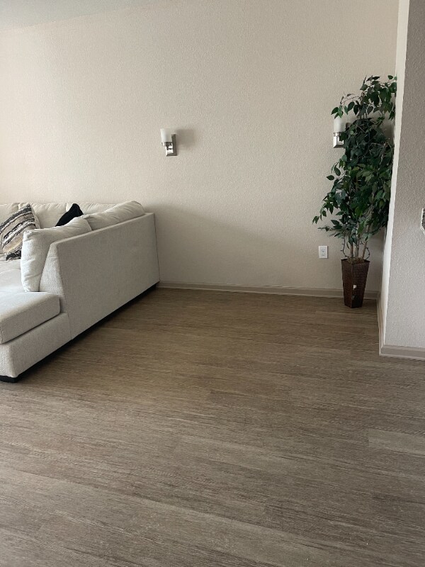 Foto del edificio - 150 Bear Springs Dr