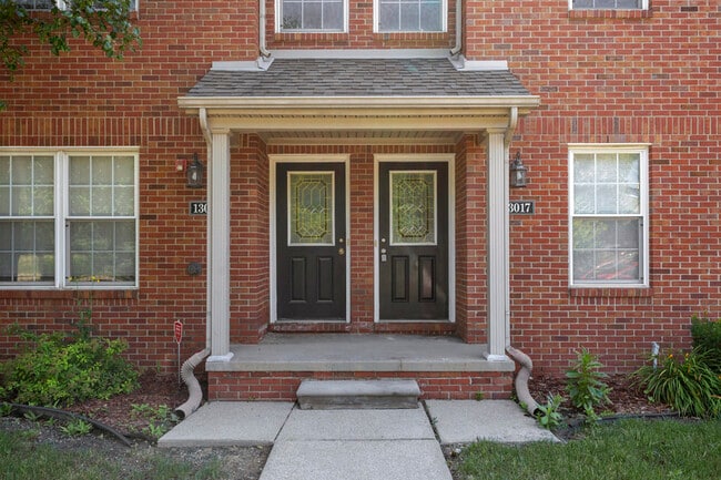 Building Photo - 13017 Turnberry