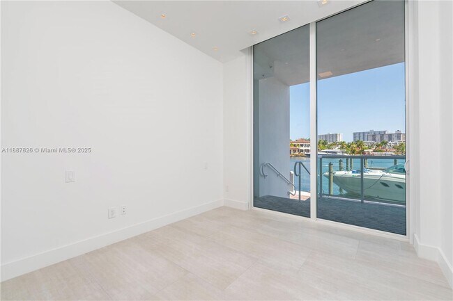 Foto del edificio - 400 Sunny Isles Blvd