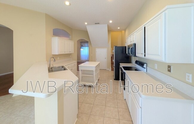 Building Photo - 12983 Quincy Bay Dr