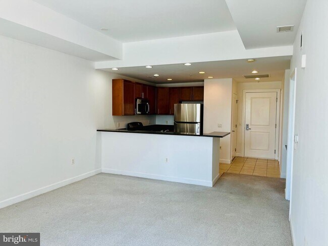 Building Photo - 8191 Strawberry Ln