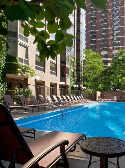 Building Photo - 1130 N Dearborn St