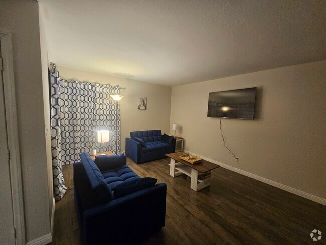 Building Photo - 1454 Santa Anita Dr