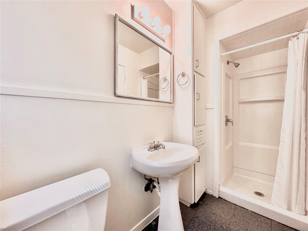 Foto del edificio - 2711 Hemphill Park