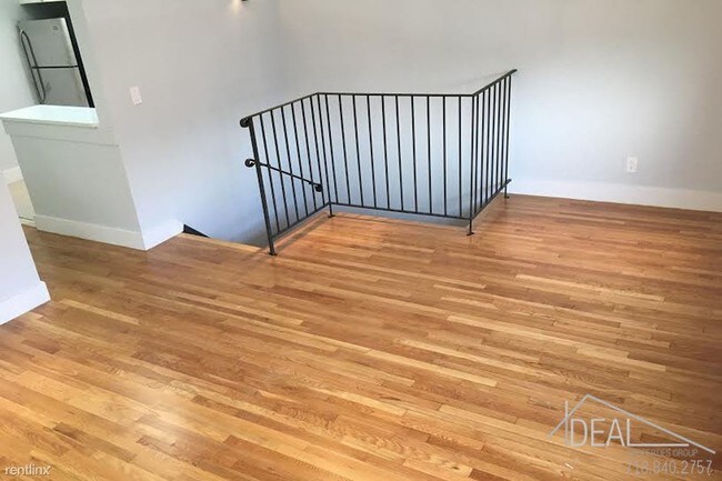 Foto del edificio - 178 Throop Ave