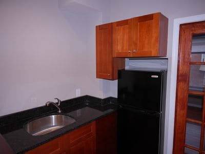 Building Photo - 4047 Spring Garden St