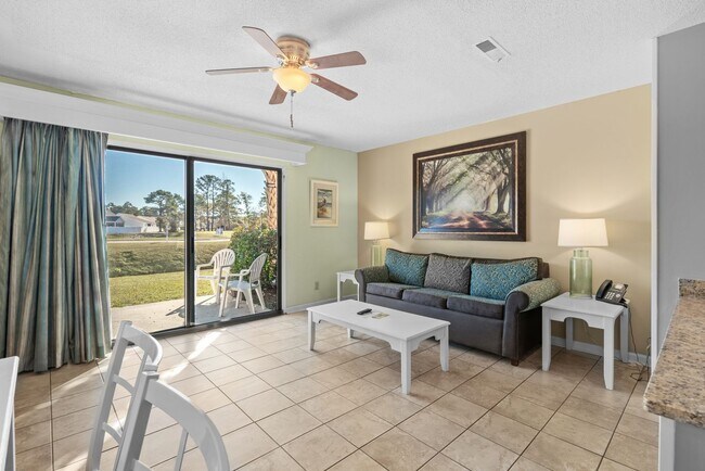 Foto del edificio - Seasonal Rental Available 9/11/2025-3/31/2...