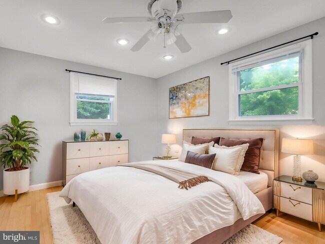 Foto del edificio - 12900 Glynis Rd