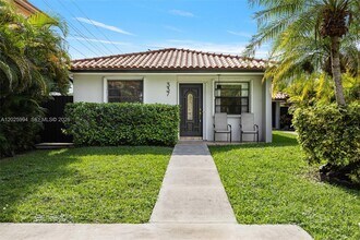 Building Photo - 337 Grand Canal Dr
