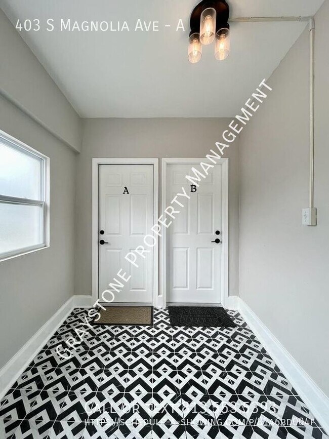 Foto del edificio - Explore this  2 bed- 2 bath  rental in Hyd...